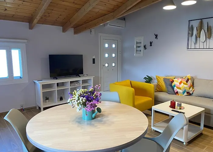 Christina's Loft Апартаменты